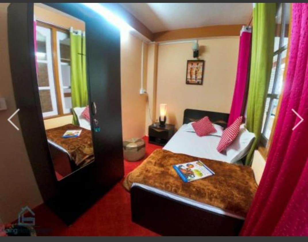Sumnima Homestay Darjeeling  Bagian luar foto